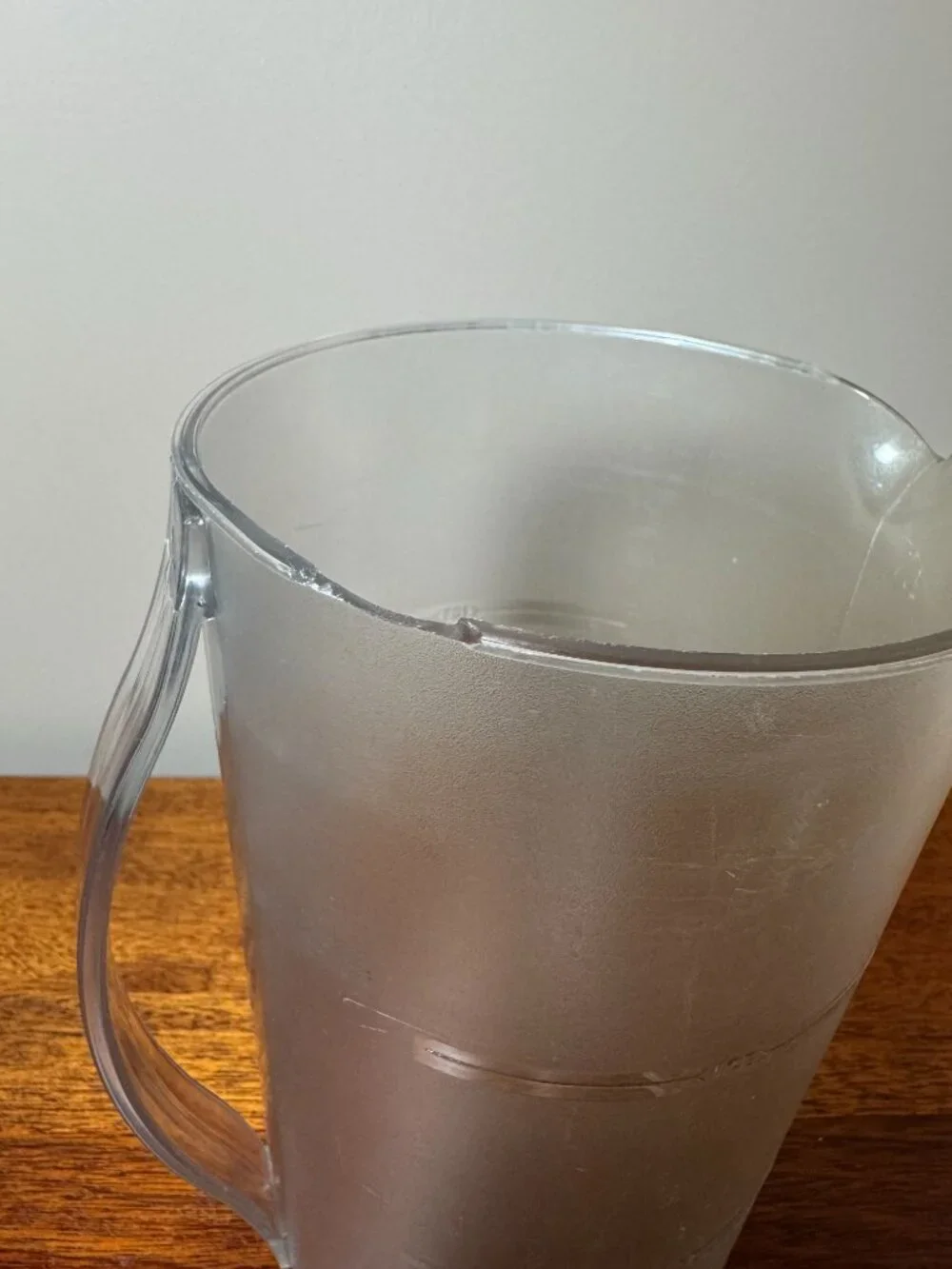 Mr. Coffee Iced Tea Maker - Model TM1 - White Red 2 Quart Pitcher - Works - READ